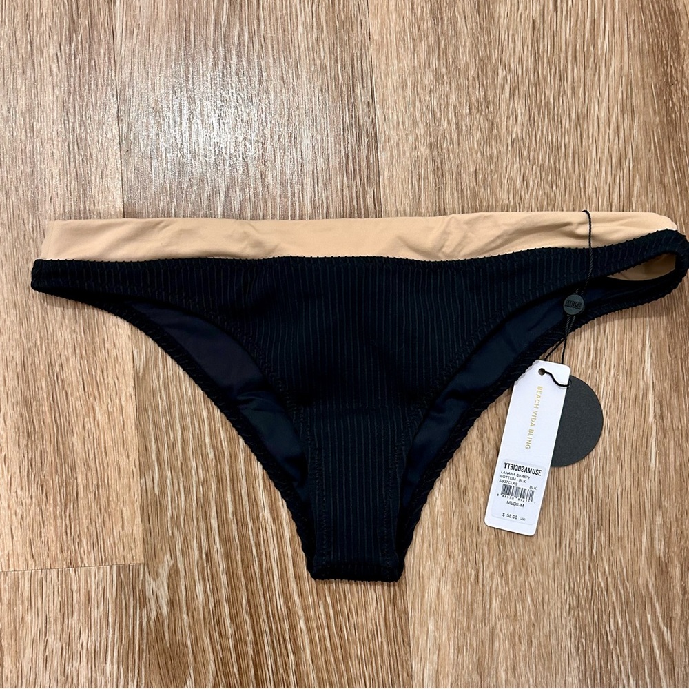 NWT Amuse Society Lanaha Bikini Bottoms